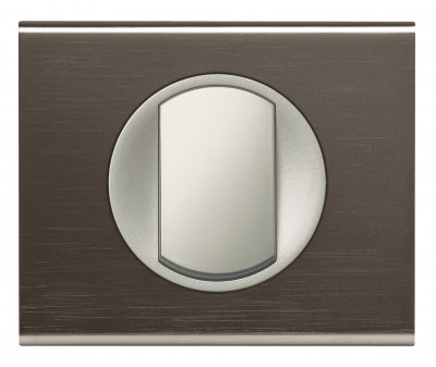 Legrand Выключатель 1-клавишный, вставка - титан,  материалы - Черный никель, серия Celiane