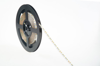 Donel,Светодиодная лента,тепло-белая, самоклейкая, 120 д/м 3000K, 9,6W/m, 1100 Lm/m, DC24V,IP20, CRI>85, Уп. 5 м.,Серия:DN8SSL, DN18381WWRA85