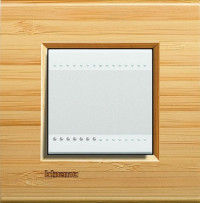 Выключатель 1-клавишный, вставка - белый, серия Living Light, цвет рамки бамбук