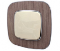 Legrand Выключатель 1-клавишный, вставка - слоновая кость, рамка - орех, серия Valena Allure