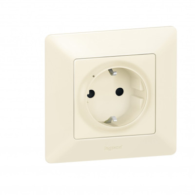 752294 - Valena Life with NETATMO.Умная розетка 2К+З 16А 230В.Цвет Слоновая кость