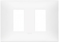 Vimar Накладка на 2 модуля по бокам для коробки на 3 модуля, белая матовая, 09679.11 Vimar Накладка на 2 модуля по бокам для коробки на 3 модуля, белая матовая, 09679.11