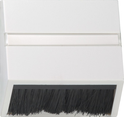 068227 Gira Накладка для приборов с квадратной центральной панелью и наклонным выходом