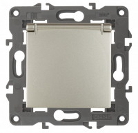 ЭРА 14-2103-04 Elegance Шампань Розетка с/з со шт с крышкой