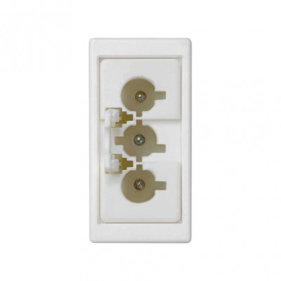 Simon Connect Розетка узкая GST18 "папа" 3-проводная белого цвета K45, K121A-9