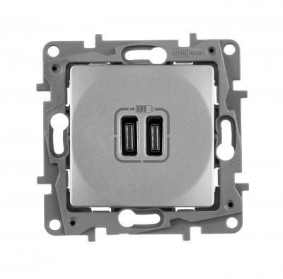 Legrand Зарядное устройство USB тип С / тип С - Legrand Etika - 3000мА 15Вт - алюминий, 672435