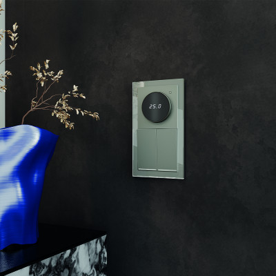 Терморегулятор электронный VOLTUM S70 с индикацией и датчиком, для теплого пола, (титан), VLS070106