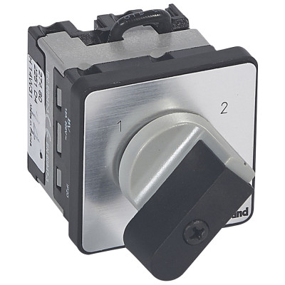 Legrand Переключатель на 2 направления - без положения ''0'' - PR 12 - 1П - 2 контакта - крепление на дверце, 027460