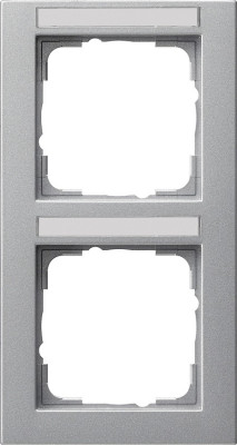 110225 Gira Рамка 2-я вертикальная с полем для надписи