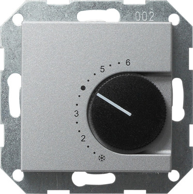 039726 Gira Терморегулятор с переключающим контактом на 24V/10(4)A