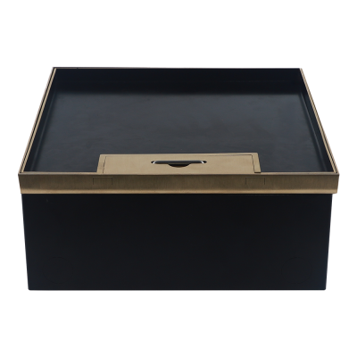 Donel Лючок в пол 18 мод. (6 мод. 45х45 мм. + 6 мод. 22.5х45 мм.) верт. установка, латунь, в уровень с напольным покрытием, DFB18SBRLVL