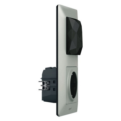 752396 - Valena Life with NETATMO. Стартовый пакет.  Шлюз WiFi + умная розетка 2К+З 16А 230В + главный беспроводной выключатель "Я дома/Я вне дома". Цвет Алюминий