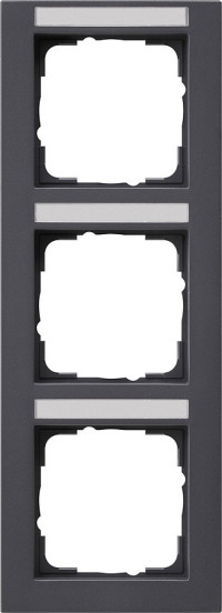 110323 Gira Рамка 3-я вертикальная с полем для надписи