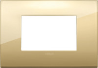 Vimar Накладка CLASSIC на 3 модуля золото, 19653.07 Vimar Накладка CLASSIC на 3 модуля золото, 19653.07