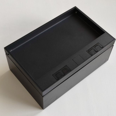 Люк напольный на 4 модуля, металлический, h=85мм, крышка с углублением 17 мм, TIMIUX, черный, EU4H85U BL