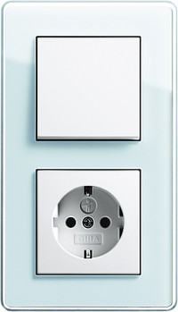 Gira Блок: Выключатель 1-клавишный с розеткой 2к+з, глянцевый белый - салатовое стекло,серия Esprit Glass C