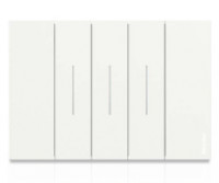 Bticino Living Now Выключатель 3-клавишный, цвет белый Bticino Living Now Выключатель 3-клавишный, цвет белый