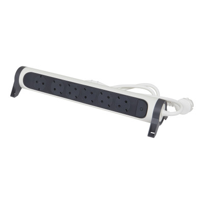 Legrand Удлинитель с заземлением Legrand 6 розеток с кабелем 1,5 м., с кнопкой включения и поворотным основанием, цвет: бело-черный, 694533