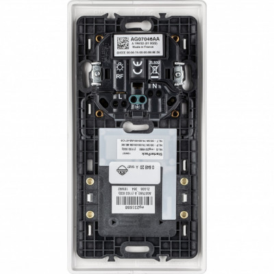 064820 - Celiane with NETATMO. Стартовый пакет.  Шлюз WiFi + умная розетка 2К+З 16А 230В + главный беспроводной выключатель "Я дома/Я вне дома". Цвет Белый