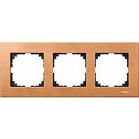 M-Elegance Рамка 3-ная, бук
