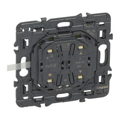 Legrand MyHome Play Zigbee. Настенное плоское радиоуправляющее устройство жалюзи, 067265