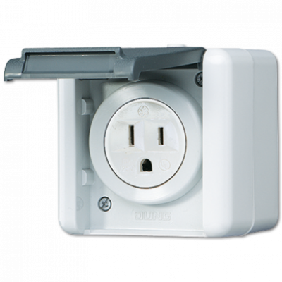 USA-стандарт NEMA, 2 полюса + заземление, 15А 125V~; для накладного монтажа, 821-15USW