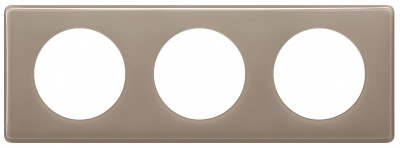 Legrand Celiane. Рамка 3-постовая. Цвет "Кофейный глянец", 066613