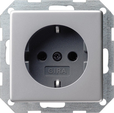 Розетка с з/к и с затвором (shutter) и символом