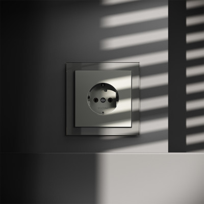 Розетка встраиваемая VOLTUM S70 с заземлением 16А, (сталь), VLS040105