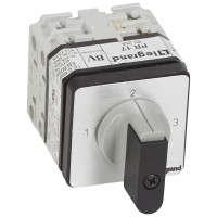 Legrand Трехпозиционный переключатель без положения ''0'' - PR 17 - 1П - 3 контакта - крепление на дверце, 027499