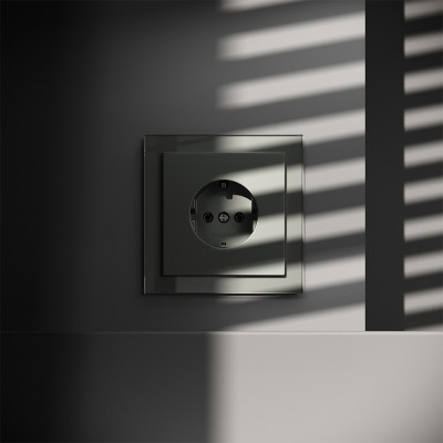 Розетка встраиваемая VOLTUM S70 с заземлением 16А, (титан), VLS040106