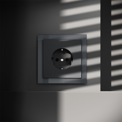 Розетка встраиваемая VOLTUM S70 с заземлением 16А, (графит), VLS040107