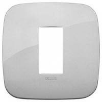 19671.89 - Vimar Накладка ROUND на 1 модуль серебро