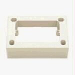 Vimar Коробка настенная для 3 модулей прямоугольная H-40мм, слоновая кость, 09973.A Vimar Коробка настенная для 3 модулей прямоугольная H-40мм, слоновая кость, 09973.A