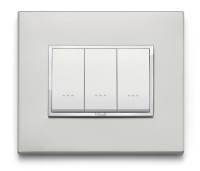 Vimar Накладка Eikon Evo на 3 модуля, серебро, 21653.07.01