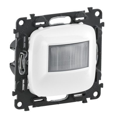 Valena ALLURE..Датчик движения 180° 250Вт без нейтрали.С лицевой панелью.Белый