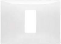 Vimar Накладка на 1 модуль центрально для коробки на 3 модуля, белая, 09671.01 Vimar Накладка на 1 модуль центрально для коробки на 3 модуля, белая, 09671.01