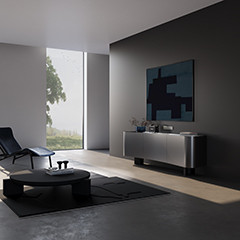 Розетка встраиваемая VOLTUM S70 с заземлением и защитными шторками, 16А, (шелк), VLS040204