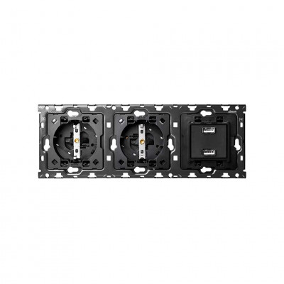 Simon 10010308-039 Кит 3 поста, мех-мы. 2 розетки Schuko + 1 з/у 2хUSB + суппорт S100