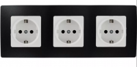 Legrand Блок на 3 поста в розетками, вставка - белый, рамка - антрацит, серия Etika Legrand Блок на 3 поста в розетками, вставка - белый, рамка - антрацит, серия Etika