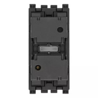 Vimar Механизм переключателя для управления жалюзи для 1 рольставни  cos? 0,6 2 A 100-240 V~ 50/60 Гц, местное управление с помощью кнопки или дистанционно, 20594.0