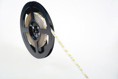 Donel,Светодиодная лента,биодинамическая 3000-5000К, самоклейкая, 112 д/м, 23W/m, 1900 Lm/m, DC24V, IP20,CRI>95, Уп. 5 м.,Серия:DN8SSL, DN18289TWRA95