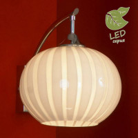 LUSSOLE CESANO Бра, цвет основания - хром, плафон - стекло (цвет - белый), 1x10W E27, GRLSF-7201-01