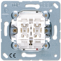 Балансирный кнопочный механизм для жалюзи, двухклавишный, с механической блокировкой от одновременного нажатия, 1 двигатель, пружинные зажимы; не подходит к клавишам серии EP; универсальные встраиваемые механизмы, 539VU Балансирный кнопочный механизм для жалюзи, двухклавишный, с механической блокировкой от одновременного нажатия, 1 двигатель, пружинные зажимы; не подходит к клавишам серии EP; универсальные встраиваемые механизмы, 539VU