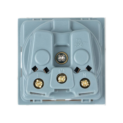 Розетка 45х45 с заземлением, с защ, шторками, 90 градусов, белая EKF