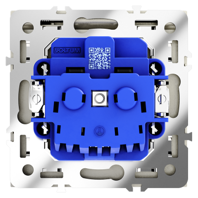 Розетка встраиваемая VOLTUM S70 с заземлением, защитными шторками и крышкой 16А, (шелк), VLS040304