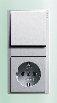Gira Блок: Выключатель 1-клавишный с розеткой 2к+з, матовый алюминий - салатовый, серия Event Opaque