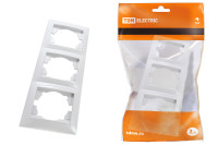 Рамка 3-х постовая вертикальная белая "Лама" TDM Electric, SQ1815-0034