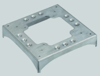 Simon SConnect Цоколь для соед. напольного каб.-каналала с 2 перф. 85x18мм и 2 вырез. под 90град.130х18мм,, KTA8229-8