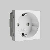 Werkel W1171160/ Модульная розетка с заземлением и шторками 45*45  (белый), a069368